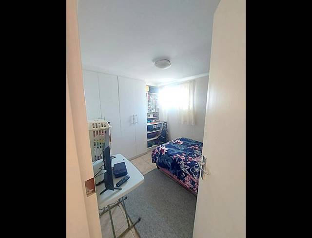 2 BEDROOM PROPERTY TO RENT IN GOODWOOD CENTRAL